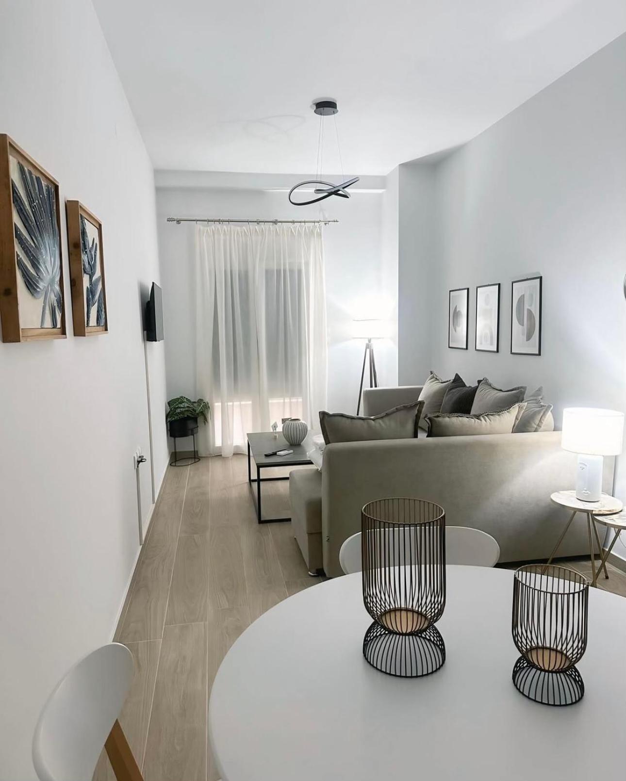 Iliana's 2 Apartment